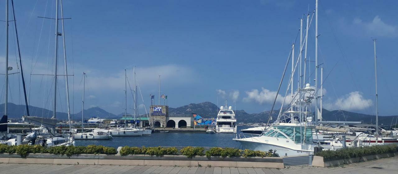 Il Mare Di Olbia Holiday Apartment 외부 사진